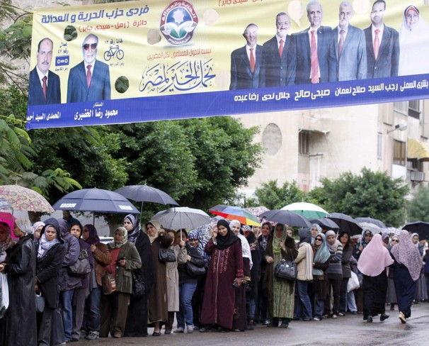 Islamists poised to win Egyptian elections