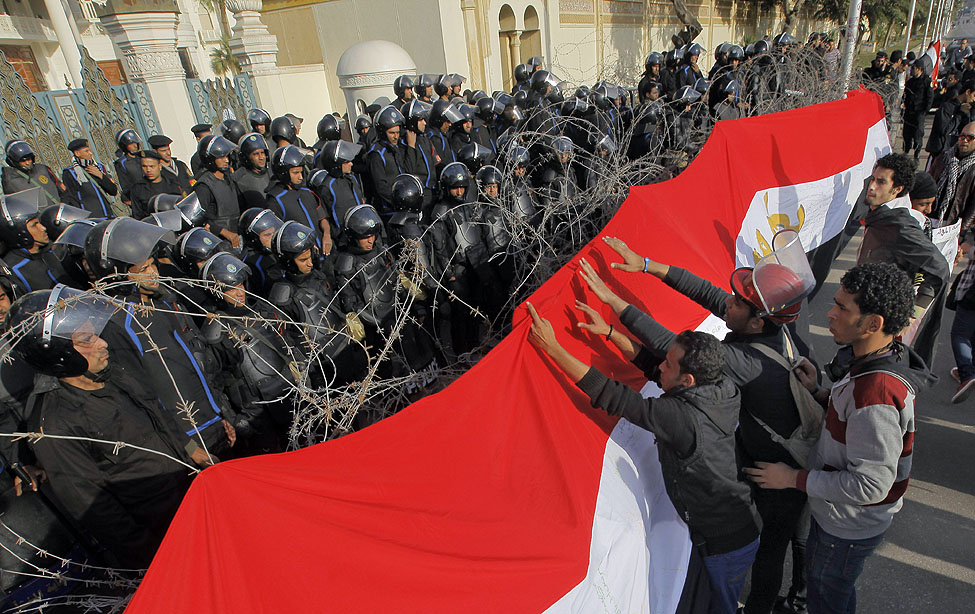 Egypt on the Edge/Qatar's New Emir