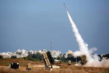 Hamas rockets beg response