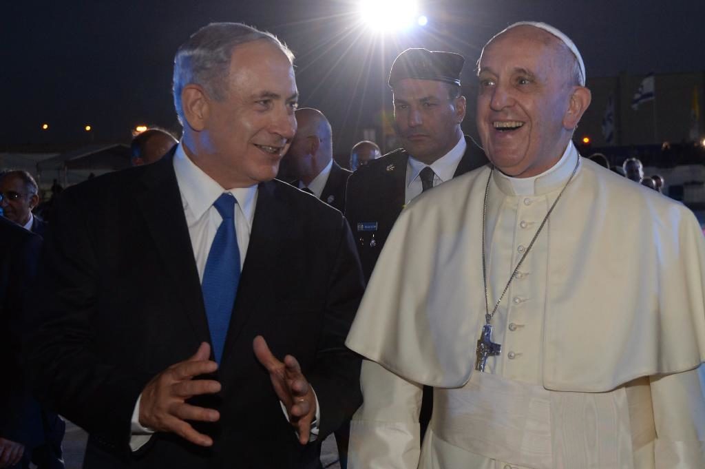 Pope Francis in Israel and PA/ Far-right makes big gains in EU
