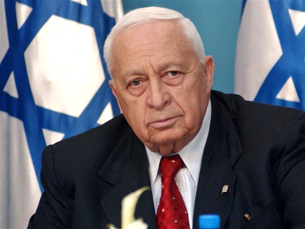 Bulldozer who guided Israel from centre