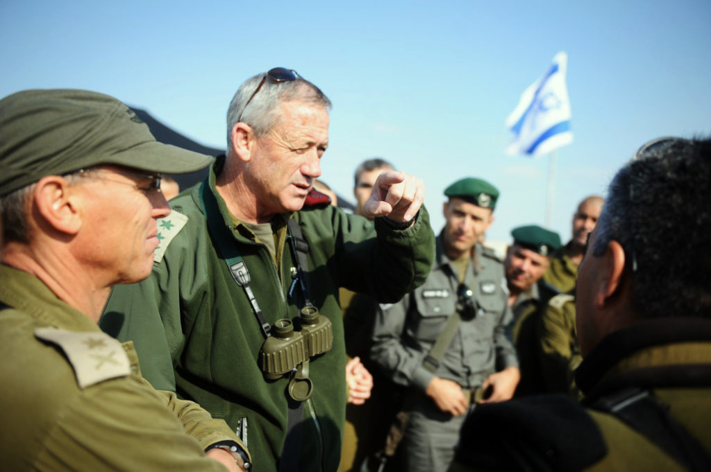 222V2 Lt. Gen Benny Gantz On Israel Border (5708) Idf