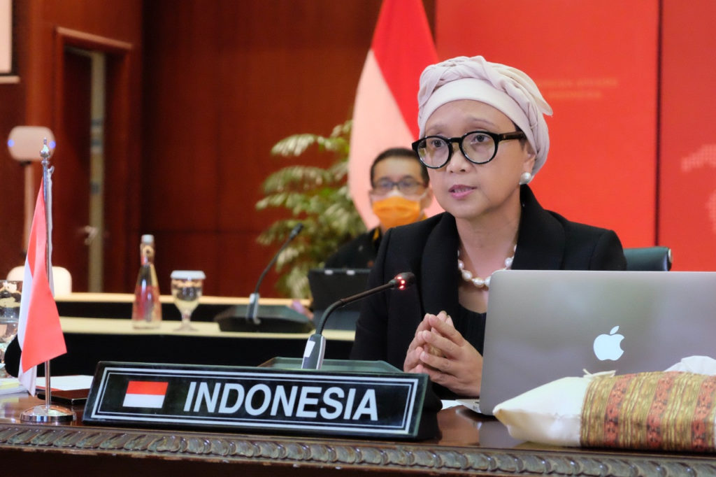 Foreign Minister Retno Marsudi speaking at a virtual extraordinary Organization of Islamic Cooperation (OIC) meeting on September 30. (Courtesy of Indonesian Foreign Ministry)