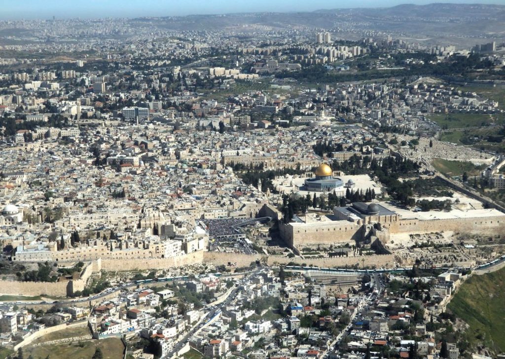 Jerusalem today is a sprawling metropolis of 126 sq. km. and nearly a million residents (Image: Pinterest)