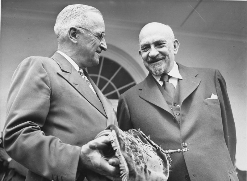 Truman with Weizmann – the story of Truman’s role in Israel’s birth is different than the traditional myths (Image: Truman Library)