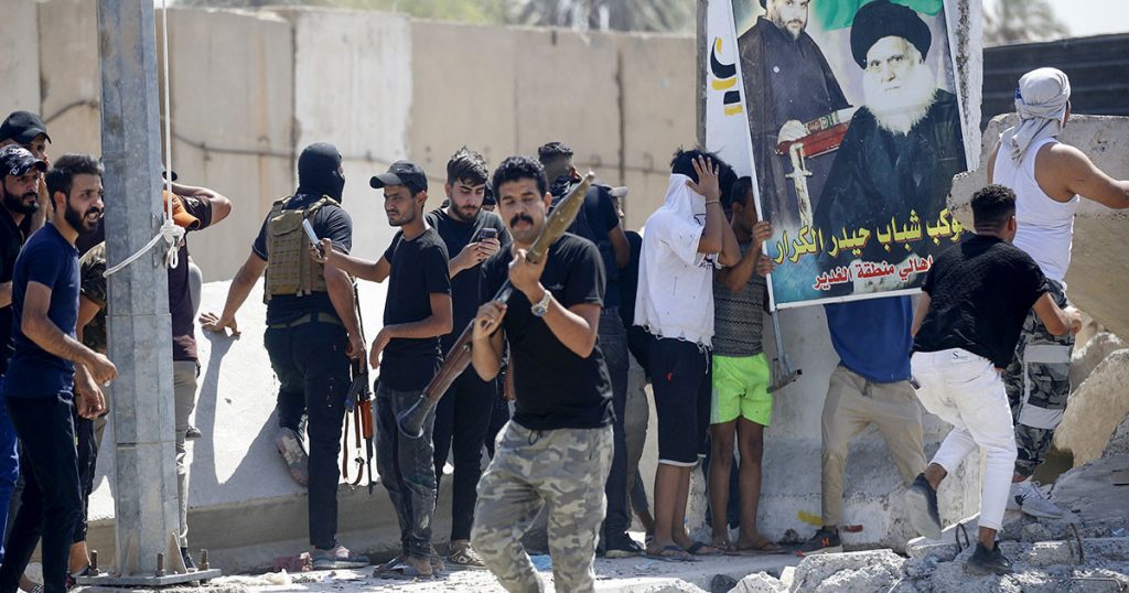 Supporters of Iraqi Shi’ite cleric Moqtada al-Sadr (Image: Twitter)