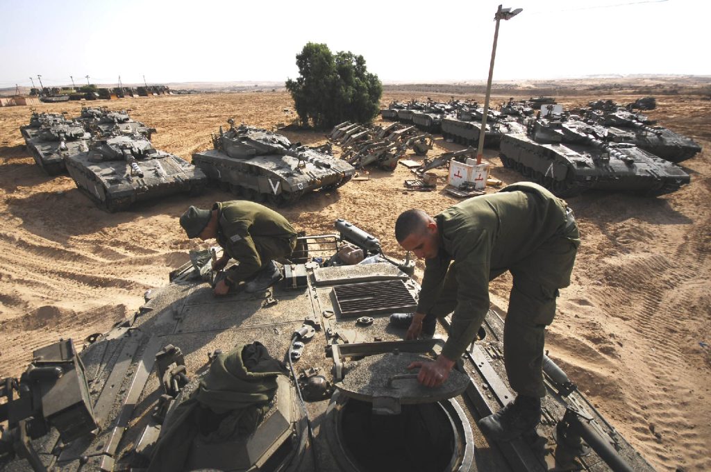 IDF preparations near the Gaza border (File image: Isranet)