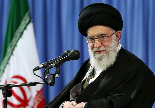 Ayatollah Khamenei: Mixed signals on negotiations with US