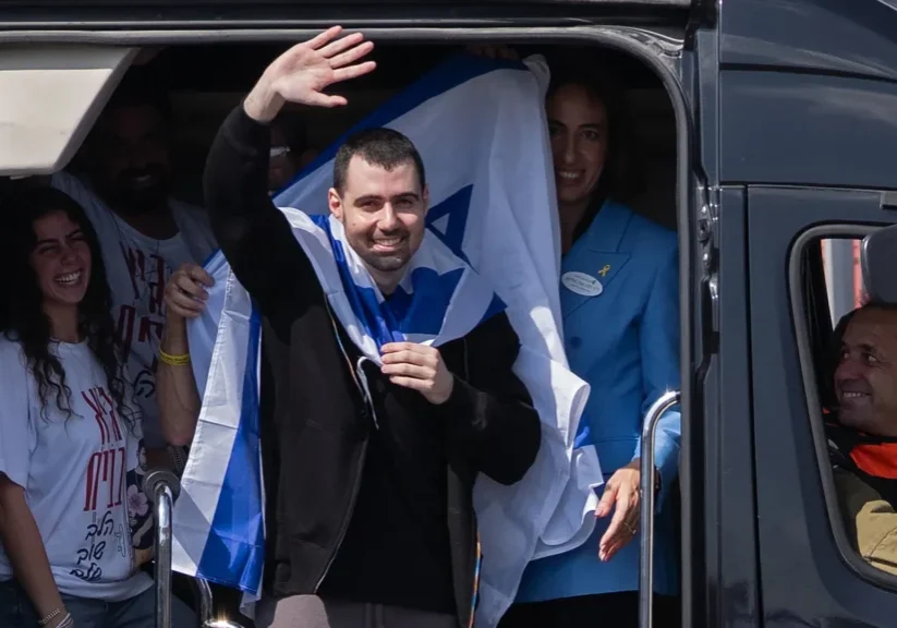 Guy Gilboa-Dalal, a former Israeli hostage, waving to supporters after his release (Image: Screenshot/ X)