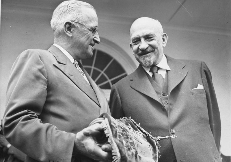 Truman with Weizmann – the story of Truman’s role in Israel’s birth is different than the traditional myths (Image: Truman Library)