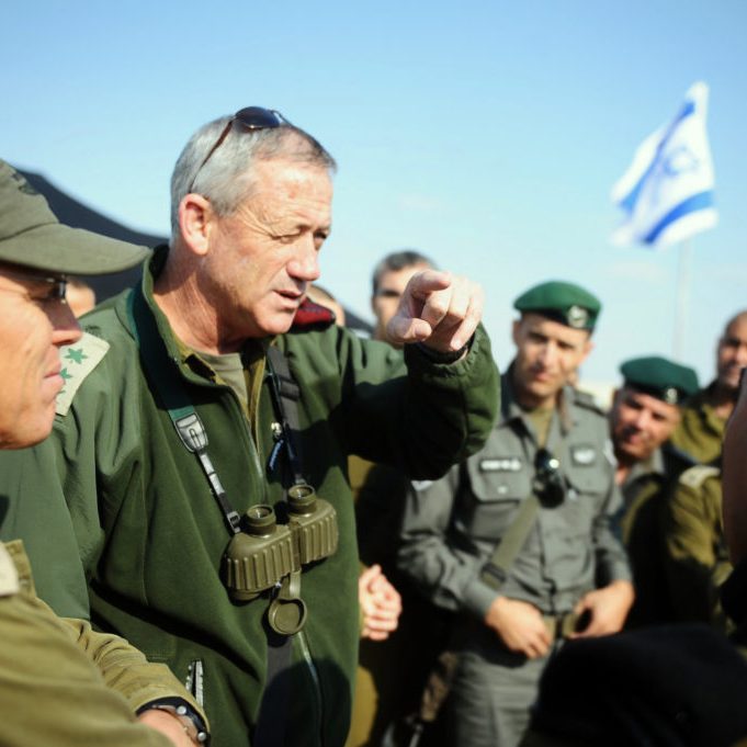 222V2 Lt. Gen Benny Gantz On Israel Border (5708) Idf
