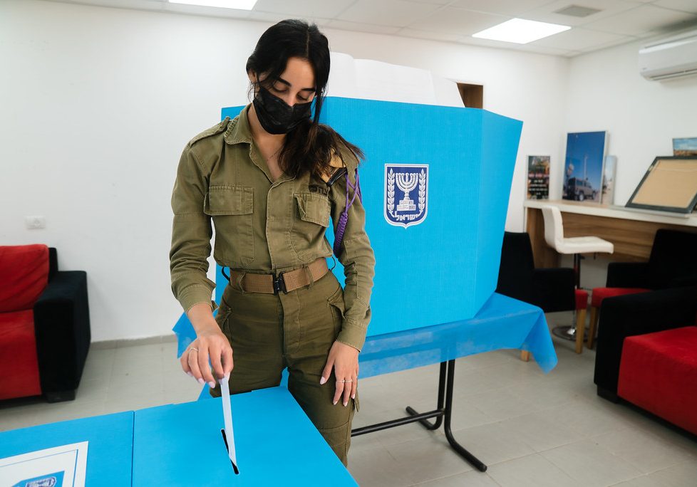 Israelis are going to the polls yet again on Nov. 1, the fifth Israeli election in less than four years. Will this vote break the political deadlock? (Image: Flickr, IDF)