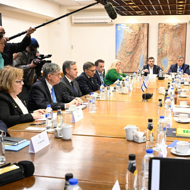 A meeting between Israeli leaders and officials and their US counterparts to discuss Gaza (Image: Flickr)