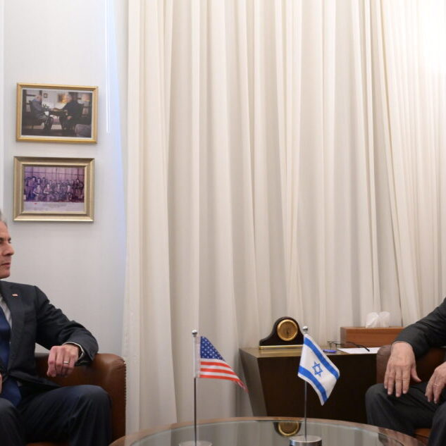 US Secretary of State Antony Blinken with Israeli PM Netanyahu: US-Israel agreement on the essential parameters for post-war Gaza remains indispensible (Image: GPO/Flickr)