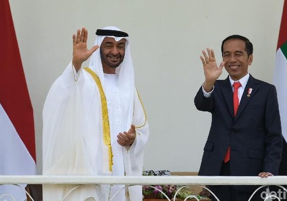 Indonesian President Joko Widodo with UAE Crown Prince Mohammed bin Zayed during a visit to the UAE in January