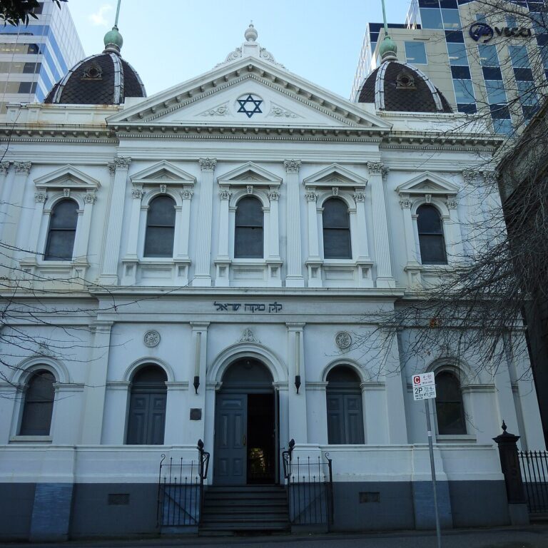 The East Melbourne Hebrew Congregation (image: Wikimedia Commons/Spud770)