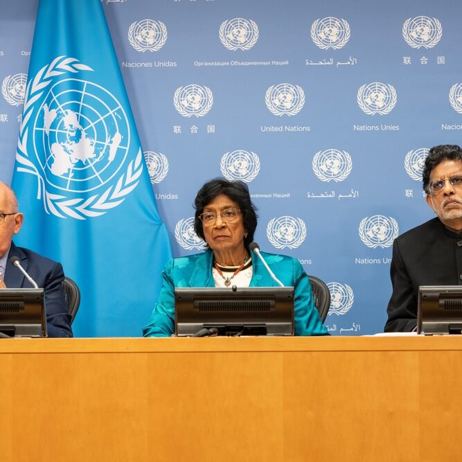 Chris Sidoti (left), Navi Pillay and Miloon Kothari, the three commissioners of the perpetual UN inquisition against Israel, briefing the media in October 2022 (Image: Lev Radin/Shutterstock)