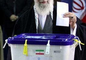 Iran election 2012: Khamenei vs Ahmadinejad