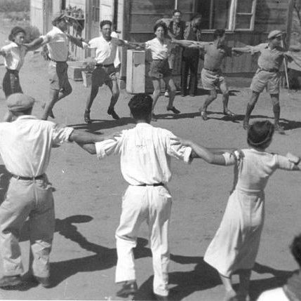 The dancers who celebrated israel’s Declaration of Independence in 1948 were in effect celebrating a major turning point in the long history of the Jewish people (Image: Wikimedia Commons)