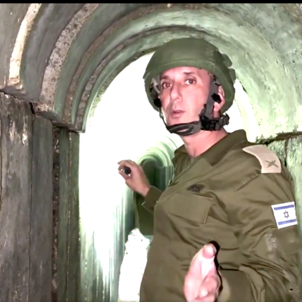 Tunnel under Al-Shifa Hospital (image: screenshot)