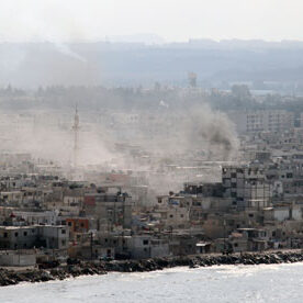 Palestinian refugees chased out of homes by shelling