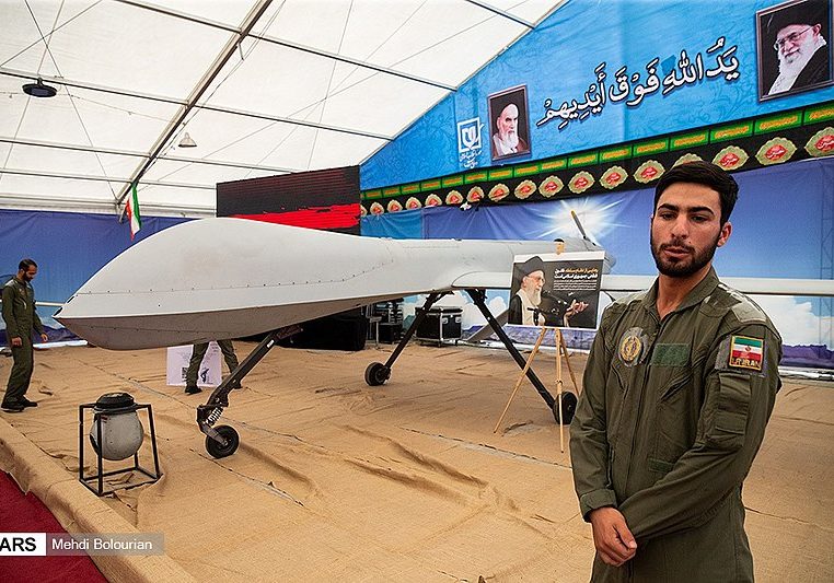 The Iranian Islamic Revolutionary Guard Corps showcasing drones at a show titled "Hunting Vultures" in 2019. The drone shown appears to be a captured Israeli or Azerbaijani "Hermes". (Photo: Wikimedia Commons)