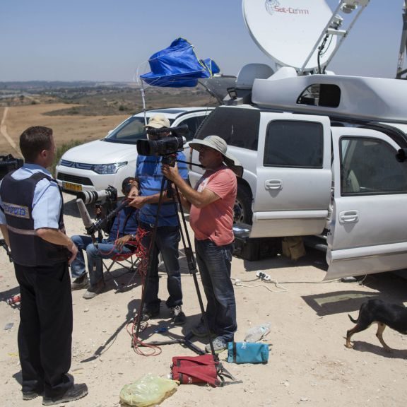 Three experienced journalists critique media coverage of Gaza
