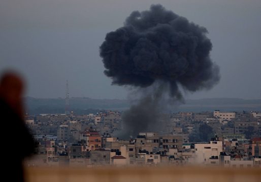 Gaza under Israeli attack (Photo: AP)
