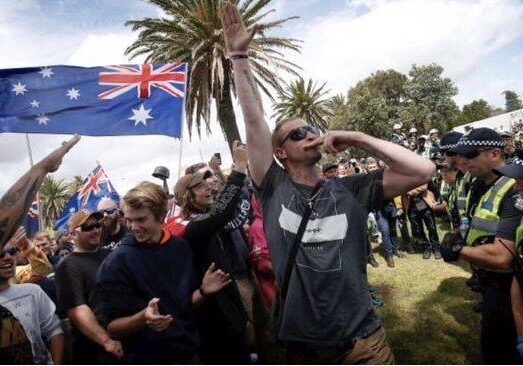 Far-right extremists at a rally in Melbourne in 2019. (Image: @cjwerleman)
