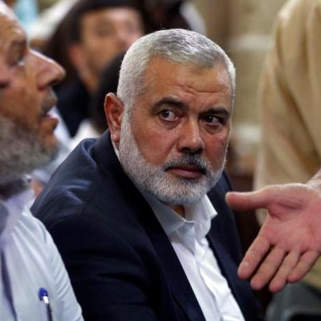 Haniyeh: Teheran visit embarrassed Egypt