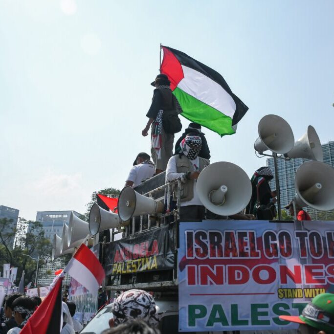 Anti-Israel sentiments dominate the streets of Jakarta (Image: Shutterstock)