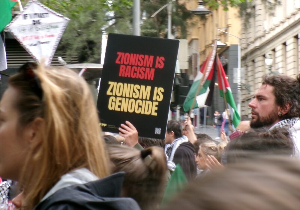Anti-Israel rally in Melbourne in October 2024 (Image: Diana Zavaleta/ Shutterstock)