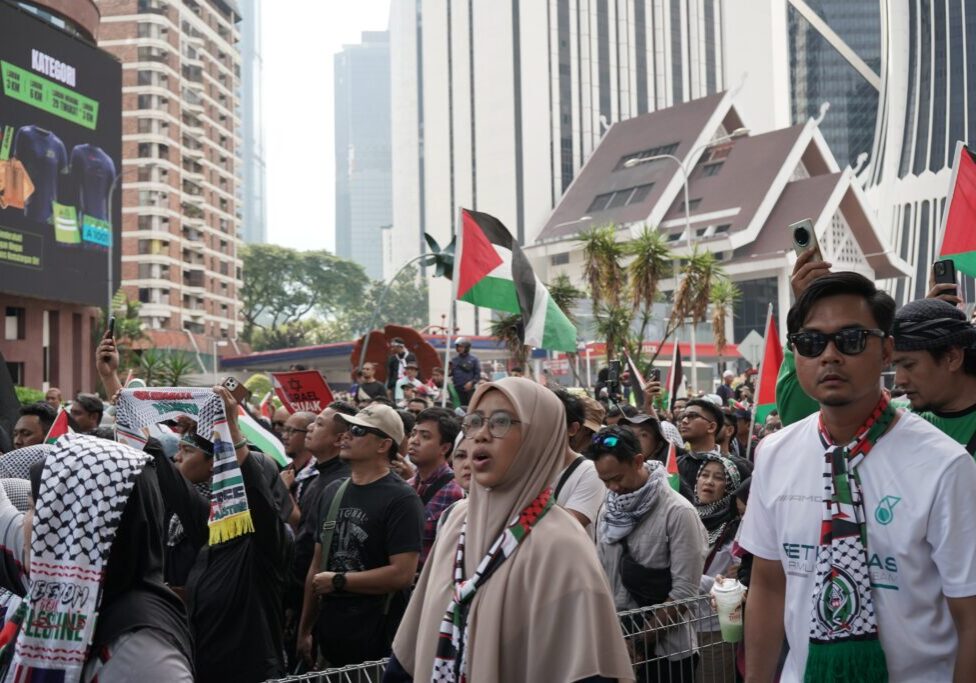 Solidarity with the Palestinian cause on the streets of Kuala Lumpur (Image: Shutterstock)