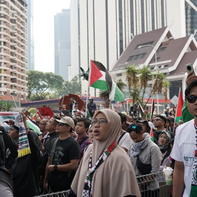 Solidarity with the Palestinian cause on the streets of Kuala Lumpur (Image: Shutterstock)